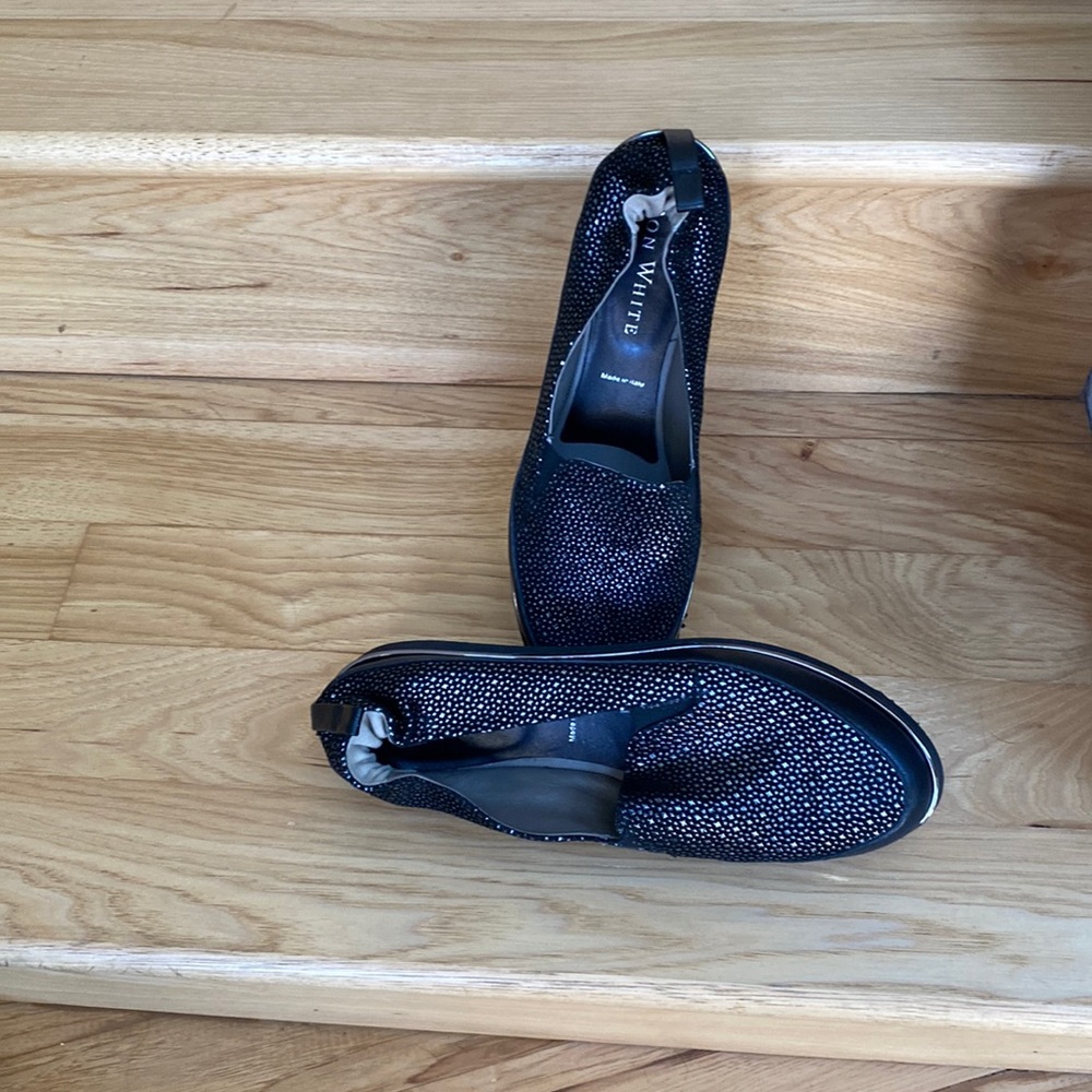 Ron White leather slip on black patterned loafers